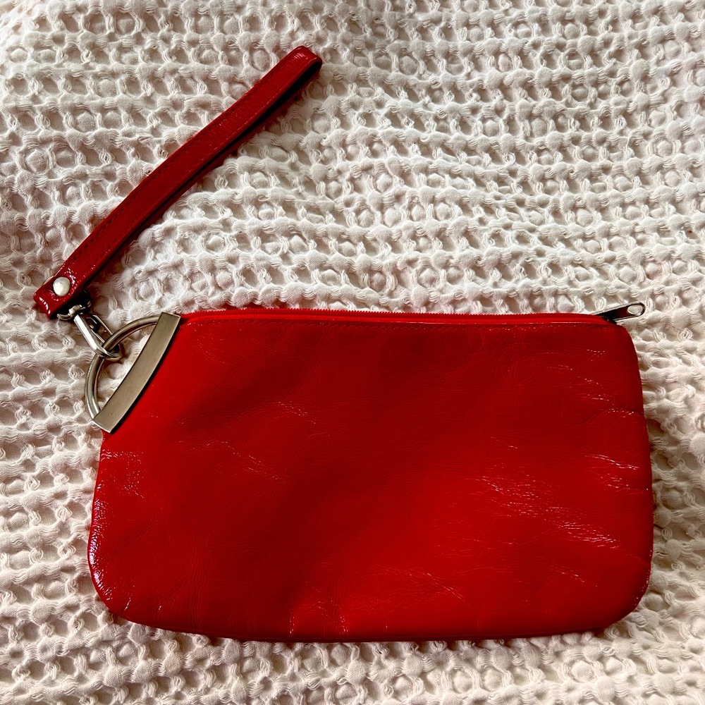 Arden B wristlet